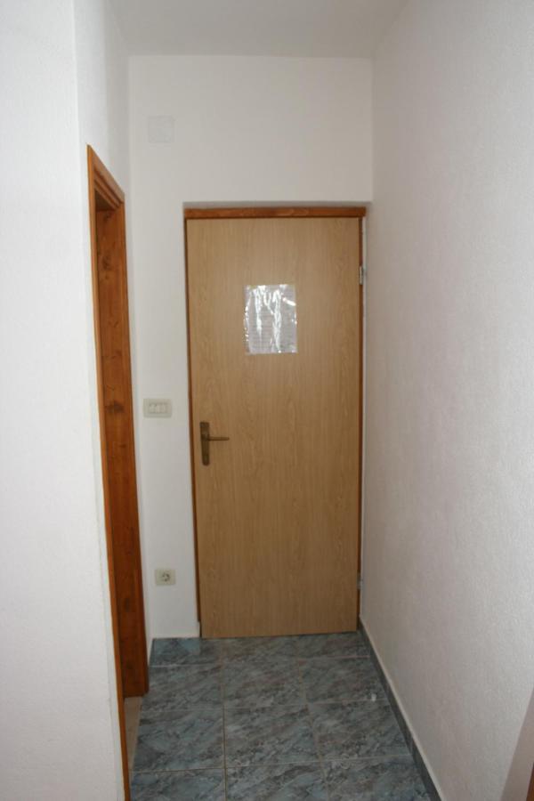 Apartments And Rooms By The Sea Sutivan, Brac - 2943 المظهر الخارجي الصورة