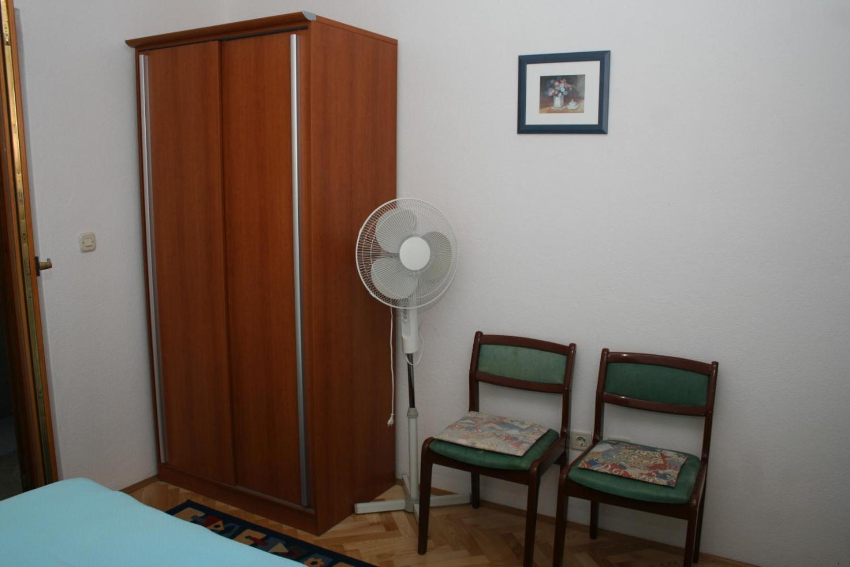 Apartments And Rooms By The Sea Sutivan, Brac - 2943 الغرفة الصورة